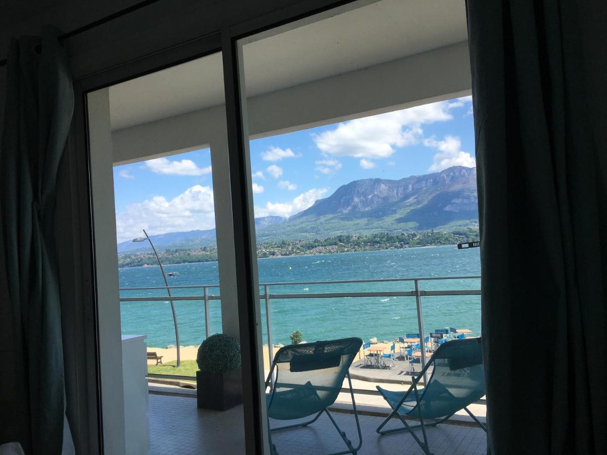Pieds Dans L'Eau Au Lac Du Bourget Le Bourget-du-Lac Bagian luar foto